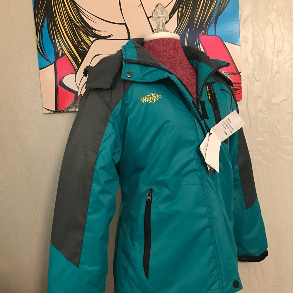 Weatherproof Jacket - Picture 2 of 8